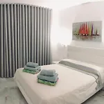 Duke Beach Apartment 2 Bedrooms 아파트 *