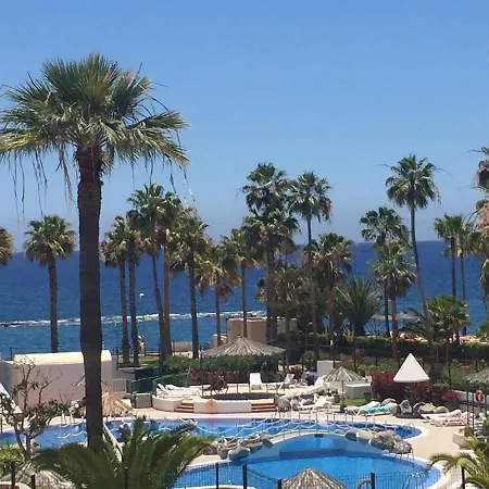Duke Beach Apartment 2 Bedrooms 아데제