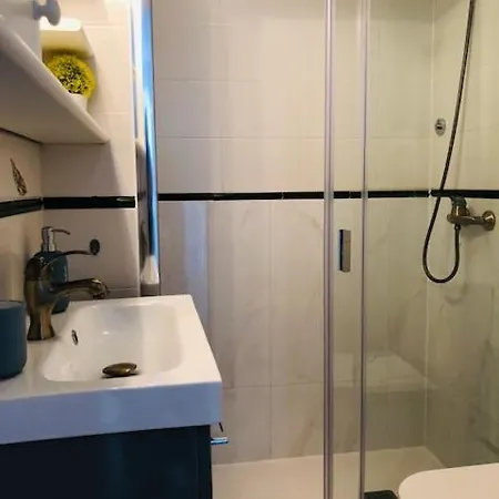 Duke Beach Apartment 2 Bedrooms Apartamento *